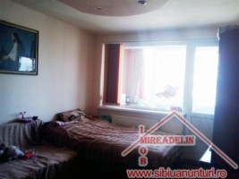 vand-apartament-2-camere-mihai-viteazu-4