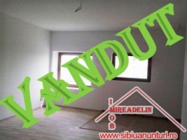 vand-apartament-3-camere-vasile-aaron