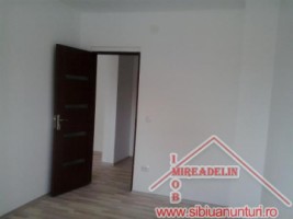 vand-apartament-3-camere-vasile-aaron-3