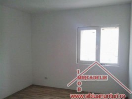 vand-apartament-3-camere-vasile-aaron-4