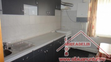 inchiriez-apartament-3-camere-terezian-2