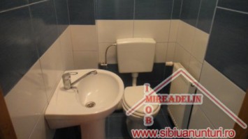 inchiriez-apartament-3-camere-central-3