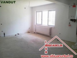 vand-apartament-2-camere-zona-centrala