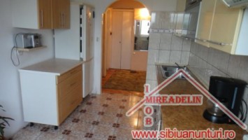 inchiriez-apartament-2-camere-zona-garii-2