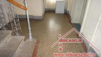 vand-2-apartamente-teren-zona-centrala-4