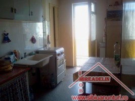 vand-apartament-3-camere-b-dul-m-viteazu-6