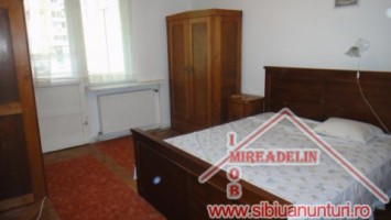 inchiriez-apartament-2-camere-strand-2