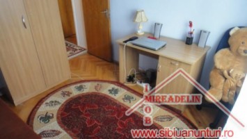 vand-apartament-2-camere-hipodrom-ii-3