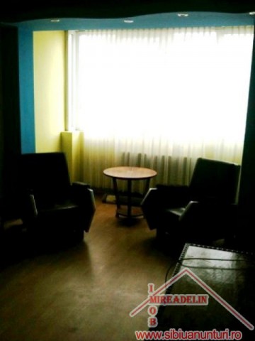 inchiriez-apartament-2-camere-zona-ciresica-1