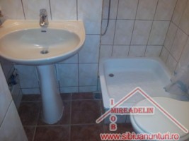 inchiriez-apartament-4-camere-zona-garii-9