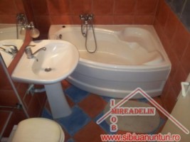 inchiriez-apartament-4-camere-zona-garii-8