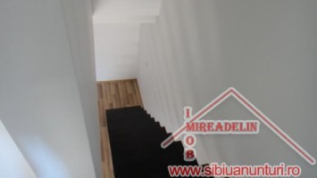 inchiriez-apartament-3-camere-zona-piata-cluj-4