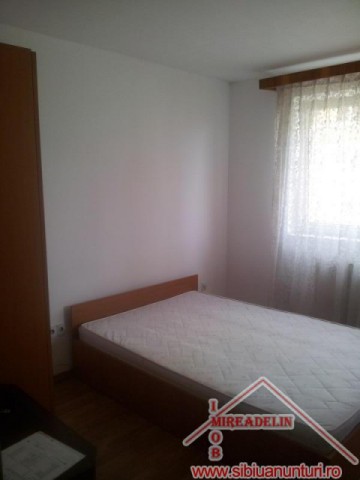 inchiriez-apartament-3-camere-ciresica-4