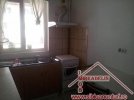 inchiriez-apartament-3-camere-ciresica-5