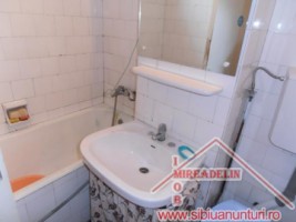 inchiriez-apartament-3-camere-strand-4