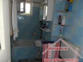 inchiriez-apartament-2-camere-vasile-aaron-4