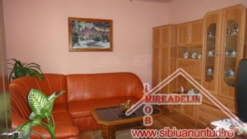 vand-apartament-2-camere-zona-lazaret