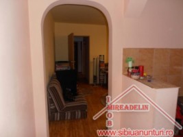 inchiriez-apartament-3-camere-zona-mihai-viteazu-6