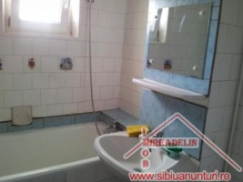 inchiriez-apartament-4-camere-calea-dumbravii-4