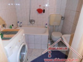 vand-apartament-2-camere-la-casa-orasul-de-jos-4