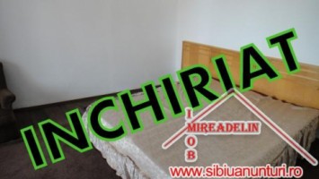 inchiriez-apartament-2-camere-la-casa-zona-strand-ii