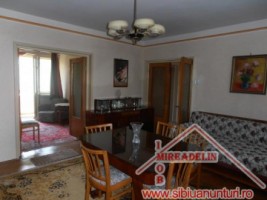 inchiriez-apartament-3-camere-strand-1