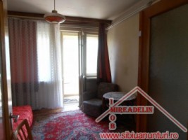 inchiriez-apartament-3-camere-strand-3