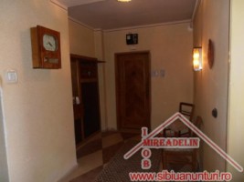 inchiriez-apartament-3-camere-strand-8