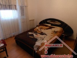 vand-apartament-5-camere-zona-turnisor-4