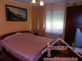 inchiriez-apartament-2-camere-broscarie-2