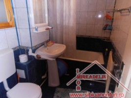 inchiriez-apartament-2-camere-broscarie-4