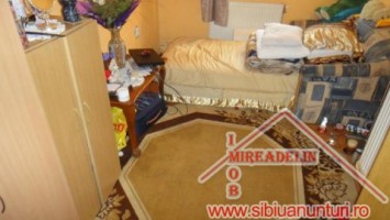 vand-apartament-2-camere-ultracentral-1