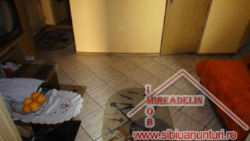 vand-apartament-2-camere-ultracentral-4