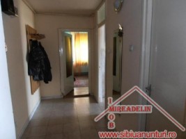 inchiriez-apartament-2-camere-strand-3