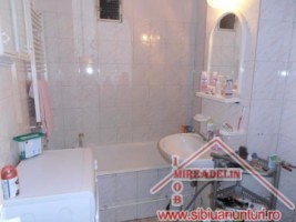 inchiriez-apartament-2-camere-strand-5