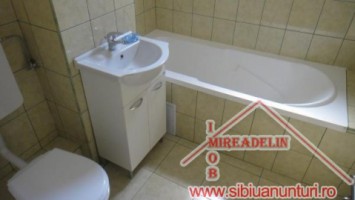 vand-apartament-3-camere-valea-aurie-4