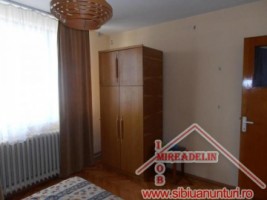 inchiriez-apartament-2-camere-zona-mihai-viteazu-3