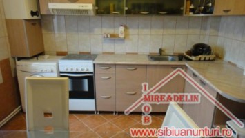 vand-apartament-3-camere-turnisor-4