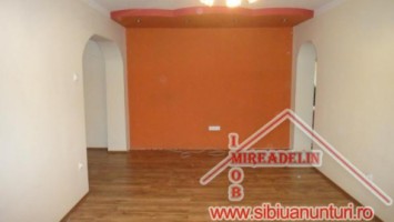 vand-apartament-3-camere-68-mp-valea-aurie-5