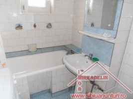 vand-apartament-4-camere-calea-dumbravii-7