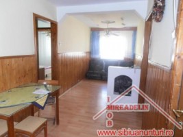 inchiriez-apartament-4-camere-cartier-valea-aurie-7