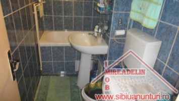 inchiriez-apartament-2-camere-vasile-aaron-6