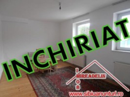 inchiriez-apartament-3-camere-strand