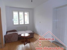 inchiriez-apartament-3-camere-strand-2