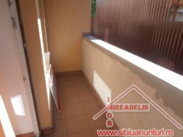 inchiriez-apartament-2-camere-zona-calea-dumbravii-6