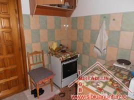 vand-urgent-garsoniera-zona-compa-3