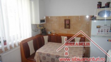 inchiriez-apartament-2-camere-terezian-4