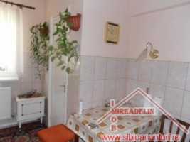 inchiriez-apartament-2-camere-strand-3