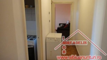 vand-apartament-2-camere-zona-interex-6