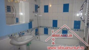 inchiriez-apartament-3-camere-vasile-aaron-2